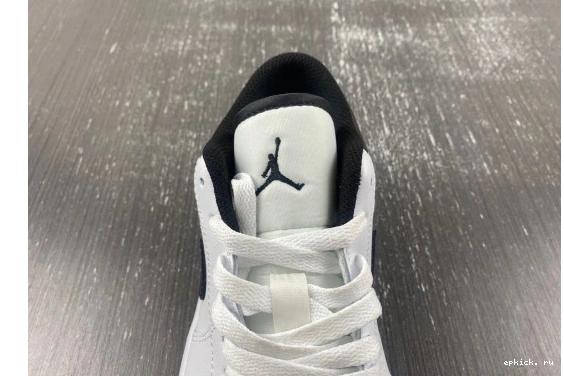 Rep EP 553558-132 553558-132 Low  Air and 1 Jordan black white 0215